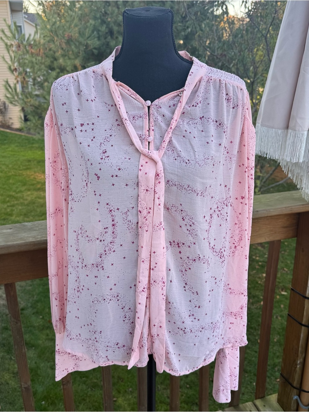 Free People Pink Star Print Sheer Chiffon Tie Neck Blouse Smocked Sz L Button Dn